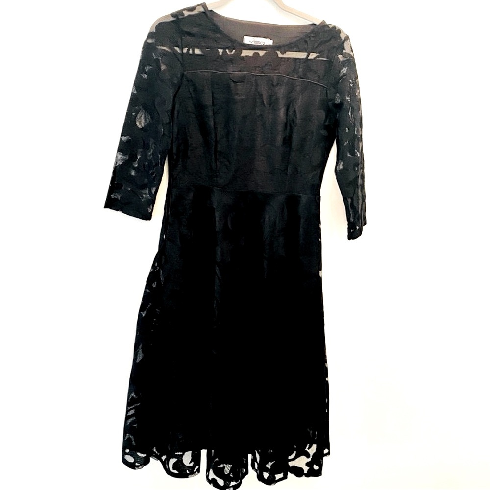 YISO LBD BLACK LACE FIT & FLARE PARTY DRESS 3/4 SLEEVE SIZE MEDIUM LBD COCKTAIL